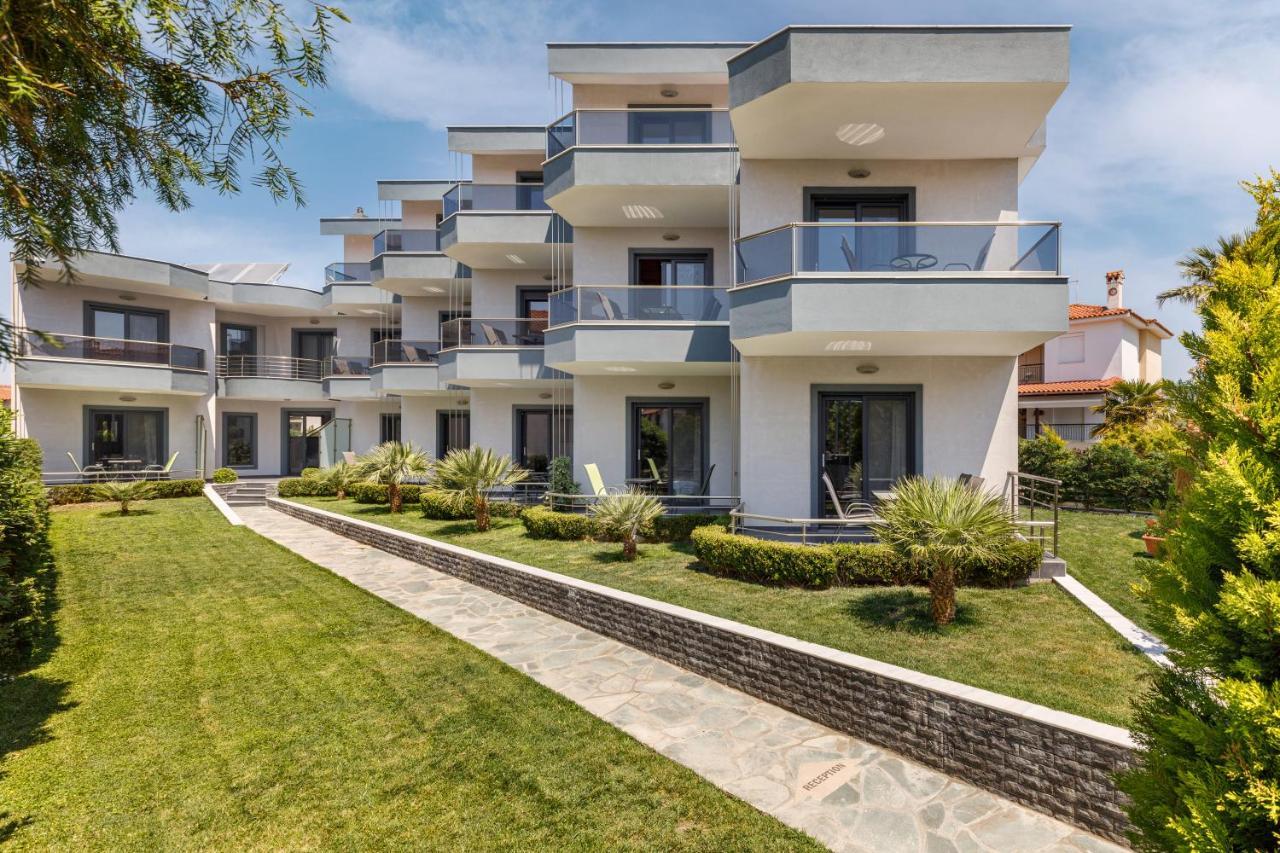 Ilis Villas Nikiti  Extérieur photo